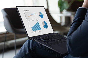 ExpertBook B9403